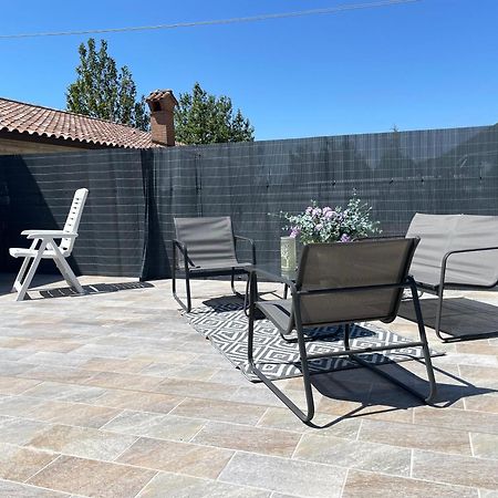 Ferienwohnung La Signora Dei Fiori Gubbio Exterior foto