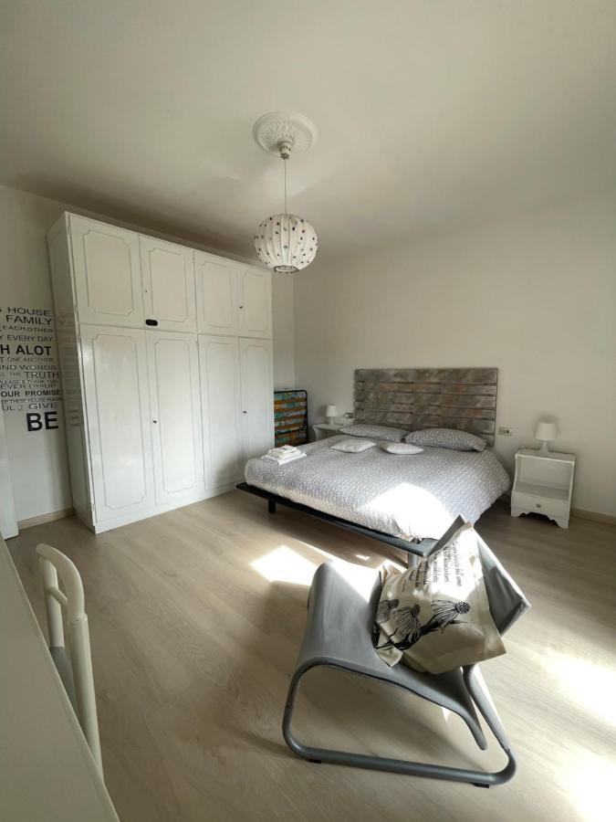 Ferienwohnung La Signora Dei Fiori Gubbio Exterior foto